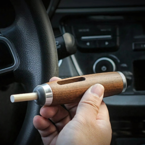 Portable cigarette case